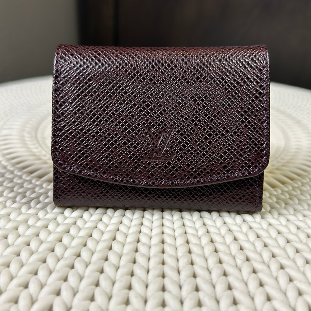 Louis Vuitton Taiga Leather Cufflinks Case